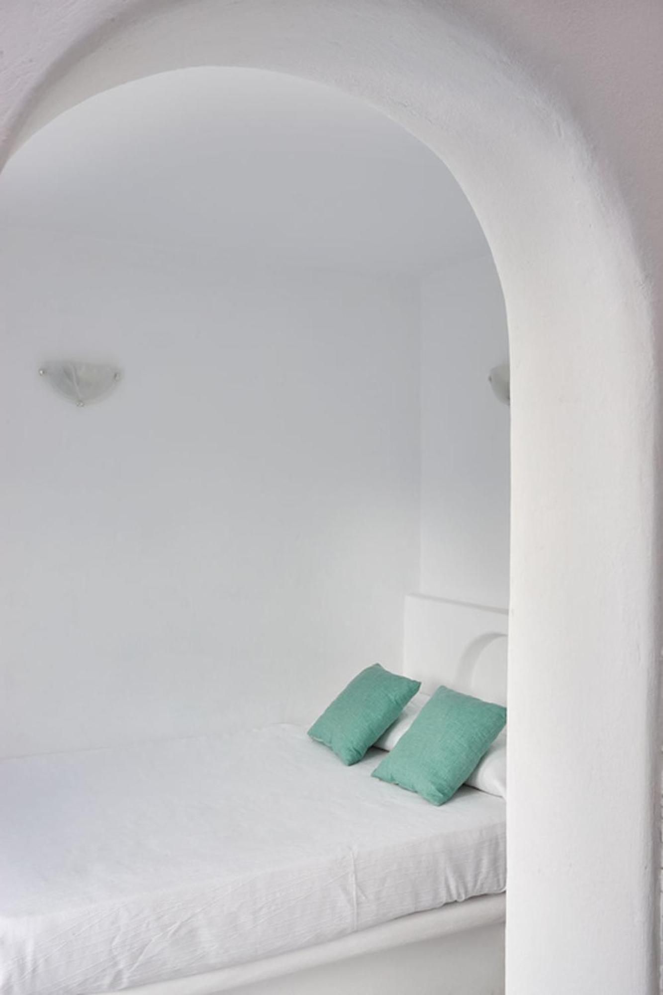 Ayoba Santorini Apartment Imerovigli  Room photo